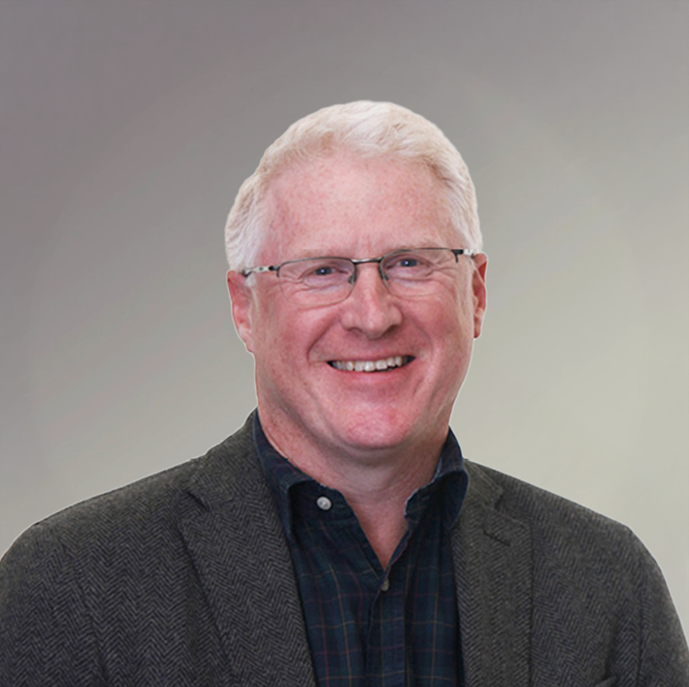 Neil MacDougall (grad bg)